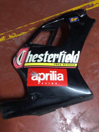 Carenado lateral original Aprilia Chesterfield 49