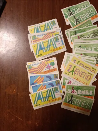 75 Cupones ONCE y 4 Lotería