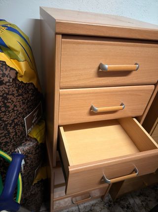 DOS mesitas de noche cómoda de madera y metal