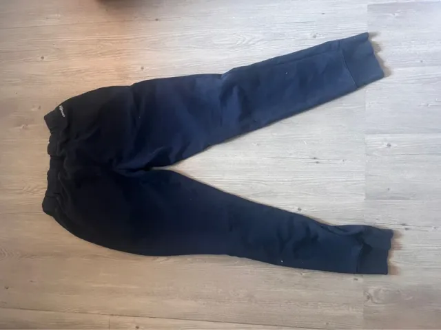 Pantalón chándal Adidas azul y rojo