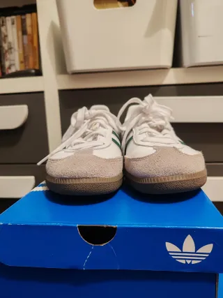 Adidas Samba Blancas y Verdes