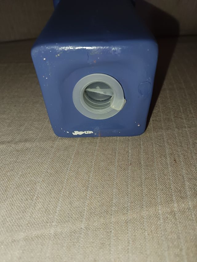 Lote hucha metal y  otra de cerámica