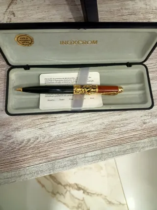 Bolígrafo INOXCROM Dorado 60 € Todo