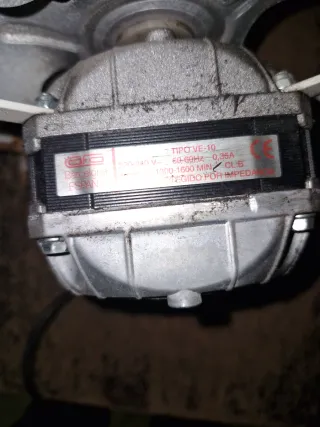 Ventiladores de la neveras industriales 20€