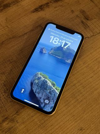 iPhone XR 128 GB giallo