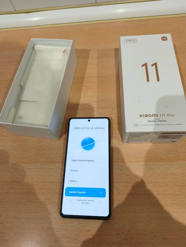 Xiaomi 11T Pro 256GB + Carcasas