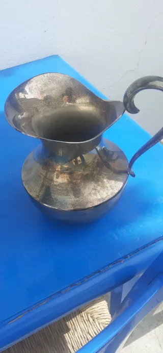 Jarra antigua de alpaca