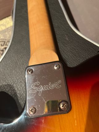 Telecaster squier modificada Custom con maleta