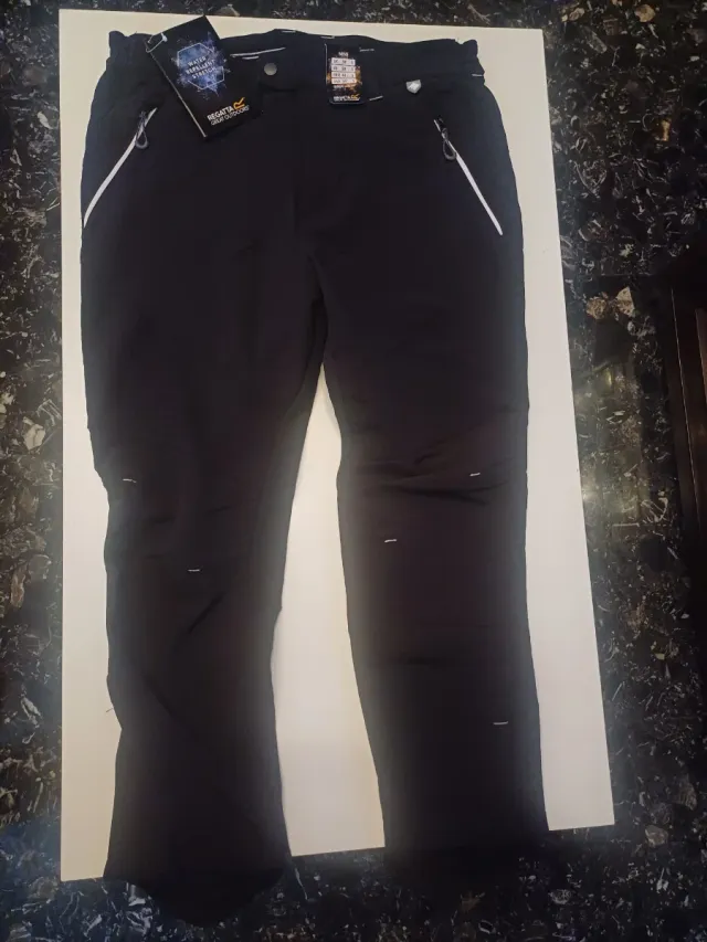 Pantalones Regatta Negro Talla [S-50]