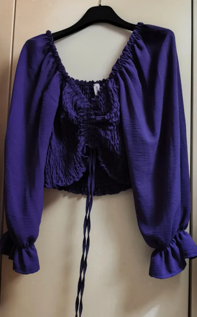 Blusa morada talla única fruncida
