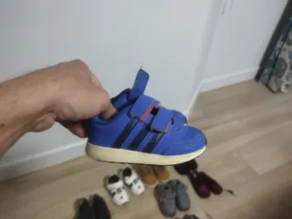 Zapatos Adidas Niños Azul/Rojo talla 22
