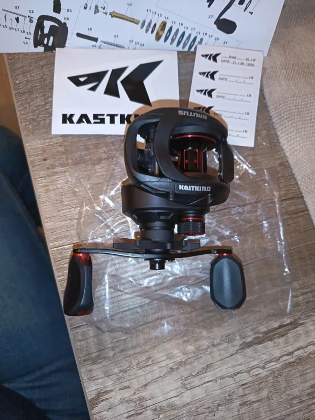 Carrete de pesca Kastking Brutus