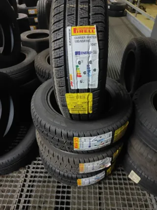 Neumático Pirelli Carrier Winter 195/65R16C 104T
