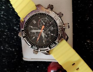 Festina Cronógrafo Negro y Amarillo