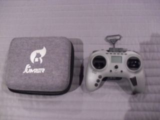 Emisora Jumper T-PRO + Módulo ELRS