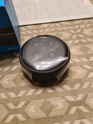 Altoparlante intelligente Amazon Echo Dot nero