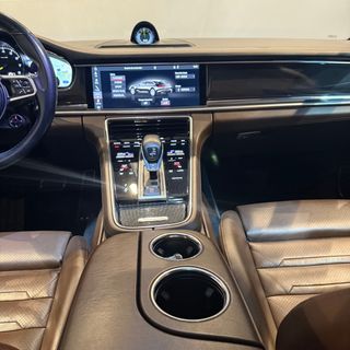 Porsche Panamera 2017