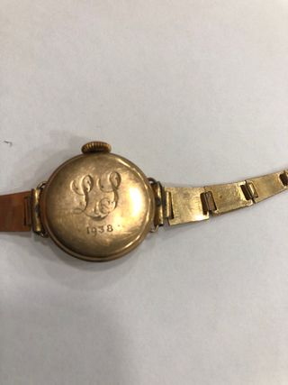 Reloj de Señora Dorado con Detalles Florales