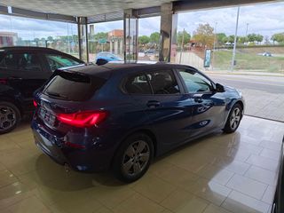 BMW Serie 118D AUTOMÁTICO *SPORT* 2021