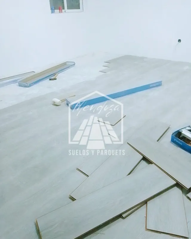 Instalación de Tarima Flotante y suelos laminados.