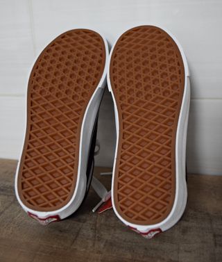 ZAPATILLAS VANS OLD SKOOL - TALLA 34.5