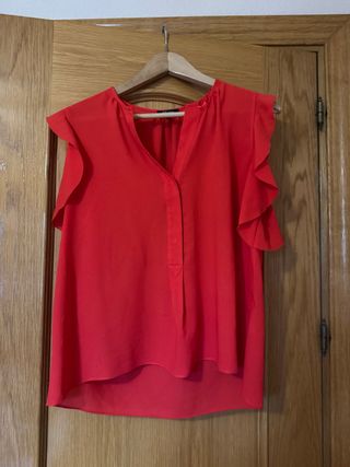Blusa Elogy Roja con volantes