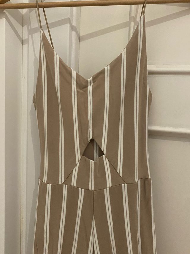 Mono largo a rayas beige y blanco