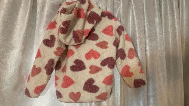 Chaqueta niña 3/4 años con corazones