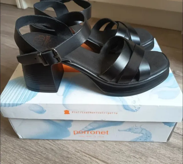 ♥️Sandalias Porronet T. 38 nuevas de piel .