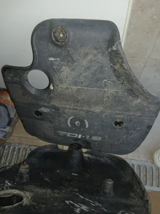 Tapa motor TDI 1.9 90 y 110