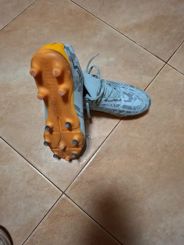 Botas de fútbol para césped,tallas 38
