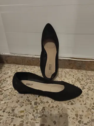 Zapatos planos Wide Fit negros talla 42