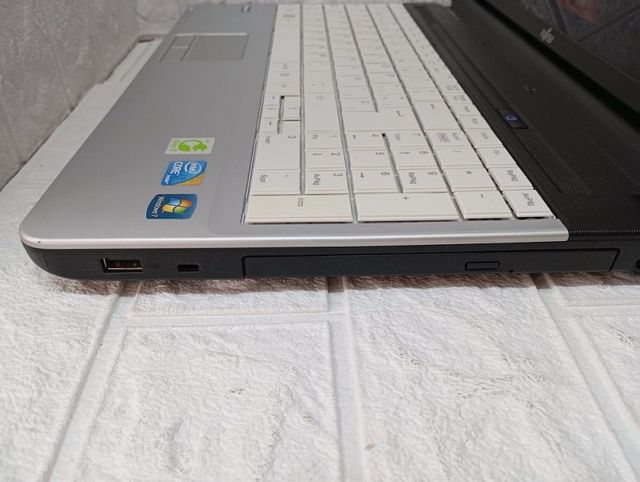 Portatil Fujitsu LifeBook A530 (1721)