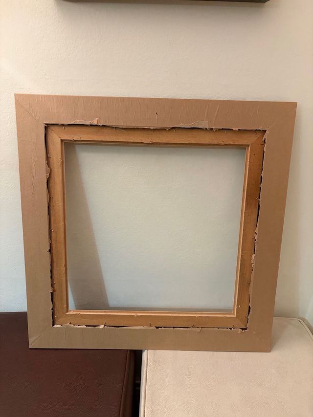 Marco para óleo negro y dorado