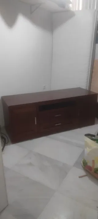 MUEBLE DE SALON PARA TV DE MADERA MACIZA