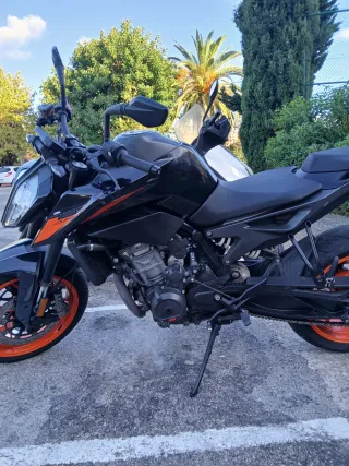 KTM Duke 790 105cv