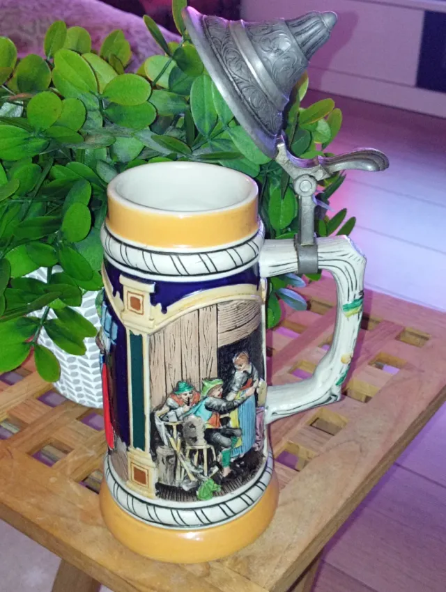 ♥️Jarra Cerveza , marca Alemana ,muy bonita.
