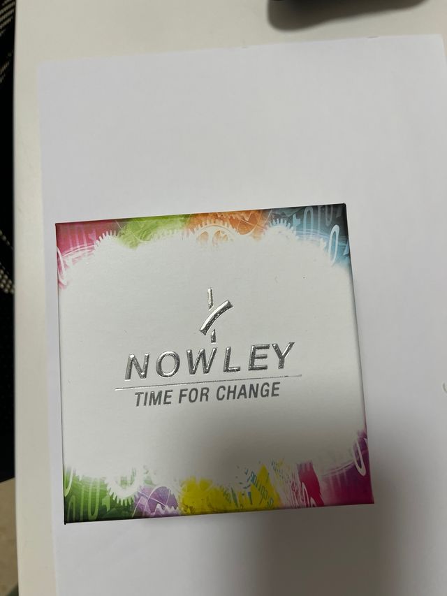 Reloj NOWLEY Azul y blanco. resistente al agua!