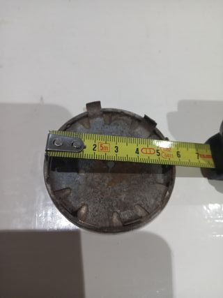 Tapabuje llantas RH