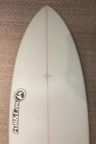 Tabla Surf Full&Cas RF3 5'10 Hugo Lopez