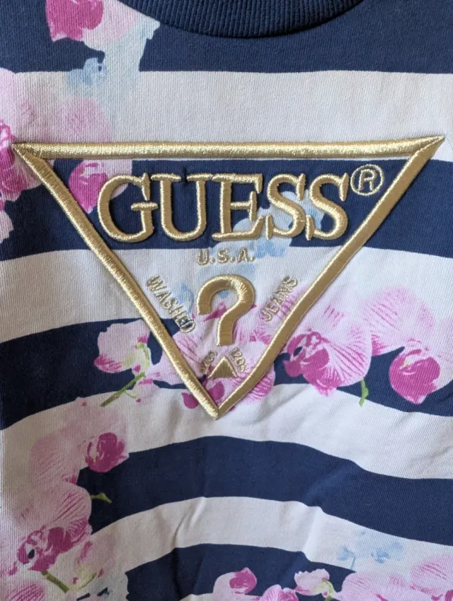 Sudadera Guess rayas y flores bordada