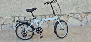 Bicicleta plegable blanca