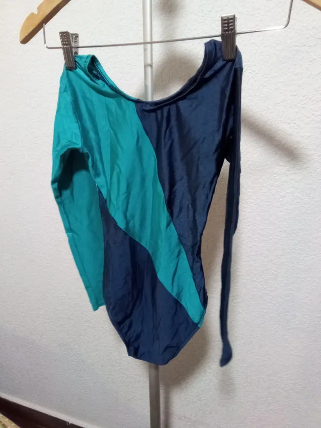 Body manga larga azul y verde