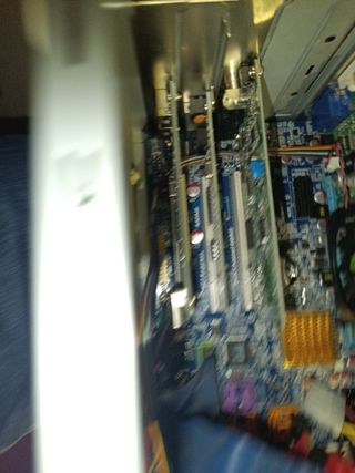 Torre Ordenador LG Negra