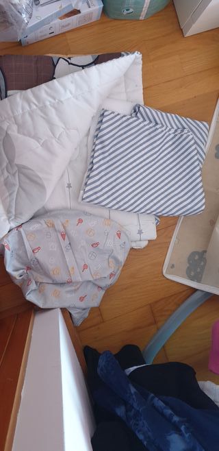 Conjunto de lençóis e edredom infantil