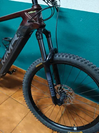 MMR X-BOLT 120 Carbono Eléctrica