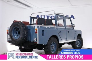 Land-Rover Defender DEFENDER SANTANA 109 DIESEL 61CV 9 PLAZAS 4x4 4P RECIEN RESTAURADO