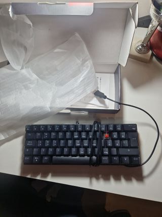 Teclado Gaming Mars Gaming 60%