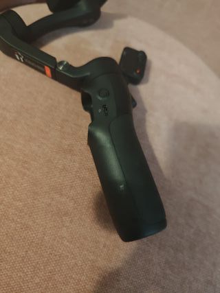 Estabilizador Gimbal para Móvil