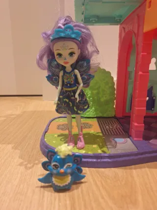 Casa Muñecas Enchantimals y pack 6 Muñecas